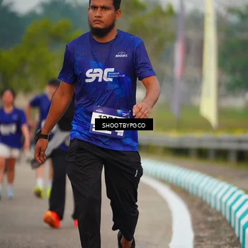 Runner Photo 7371494