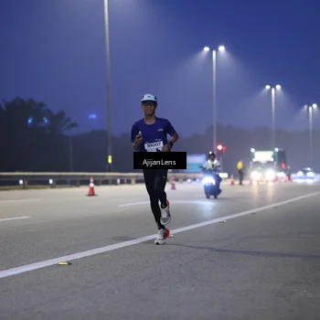 Runner Photo 7371511