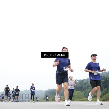 Runner Photo 7371523