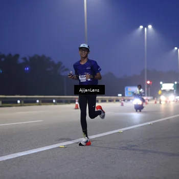 Runner Photo 7371537