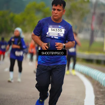 Runner Photo 7371557
