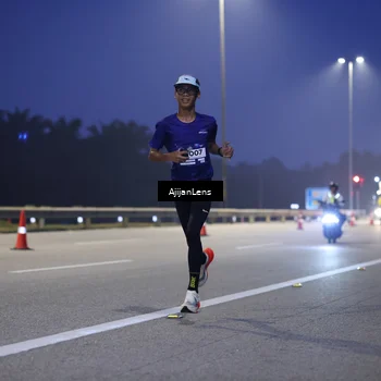 Runner Photo 7371558