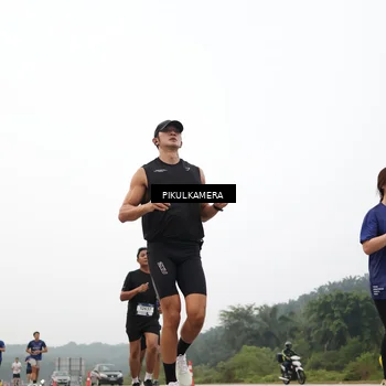 Runner Photo 7371568
