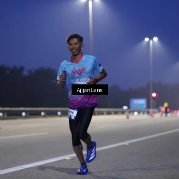 Runner Photo 7371623