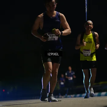 Runner Photo 7371635