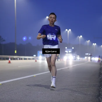Runner Photo 7371674