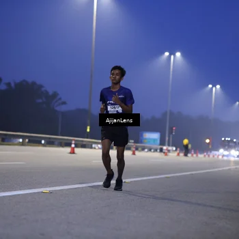 Runner Photo 7371681