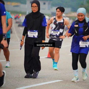 Runner Photo 7371691