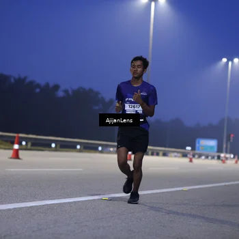 Runner Photo 7371699