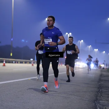 Runner Photo 7371719