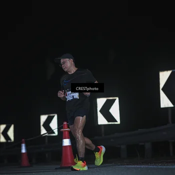 Runner Photo 7371744