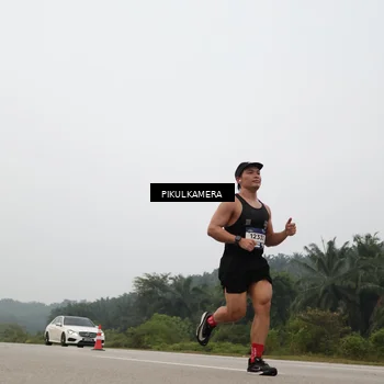 Runner Photo 7371750