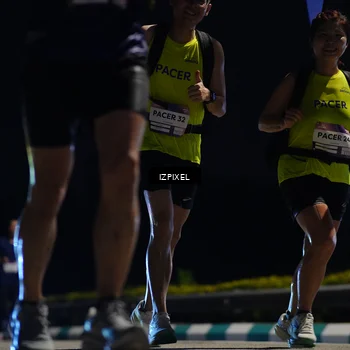 Runner Photo 7371753