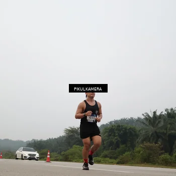Runner Photo 7371756