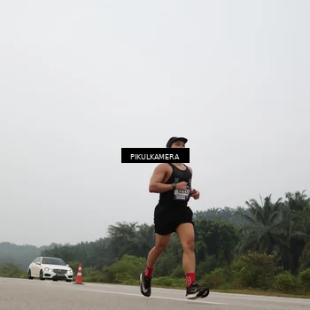 Runner Photo 7371758