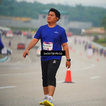 Runner Photo 7371774