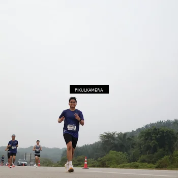 Runner Photo 7371781