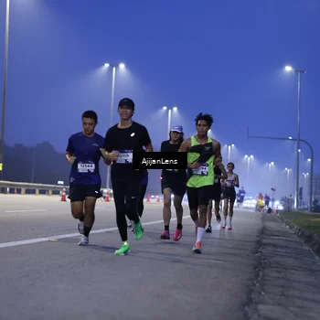 Runner Photo 7371806