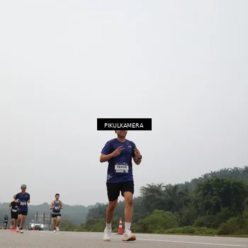 Runner Photo 7371814