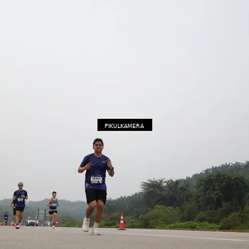 Runner Photo 7371819