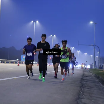 Runner Photo 7371821