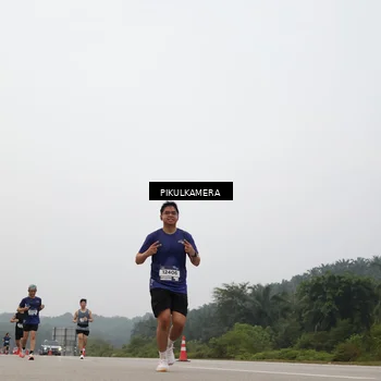 Runner Photo 7371832