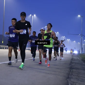 Runner Photo 7371834