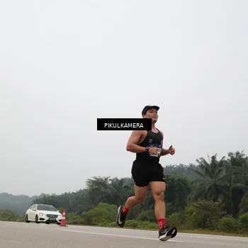 Runner Photo 7371871
