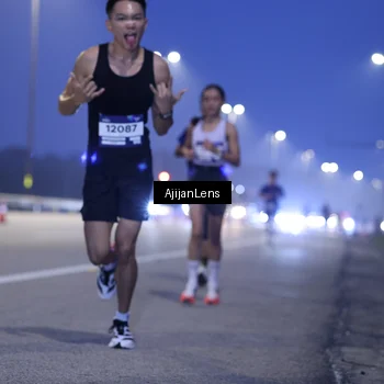 Runner Photo 7371894
