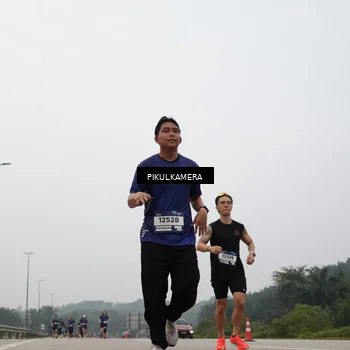Runner Photo 7371903