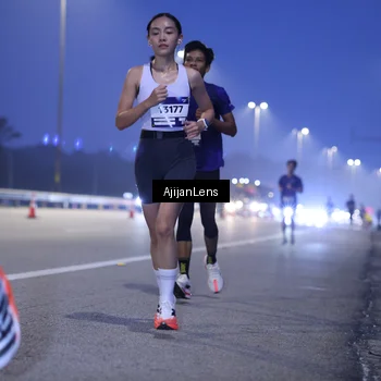 Runner Photo 7371906