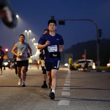 Runner Photo 7371967
