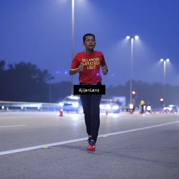 Runner Photo 7371969