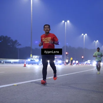 Runner Photo 7371970