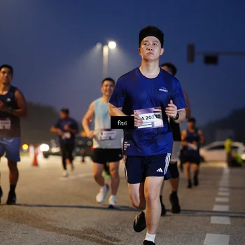 Runner Photo 7371997