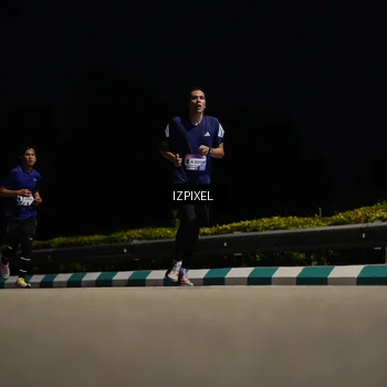 Runner Photo 7372037