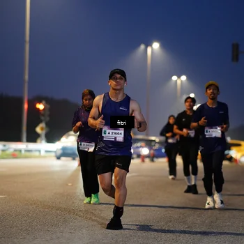 Runner Photo 7372039