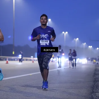 Runner Photo 7372043