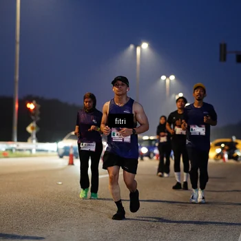 Runner Photo 7372074