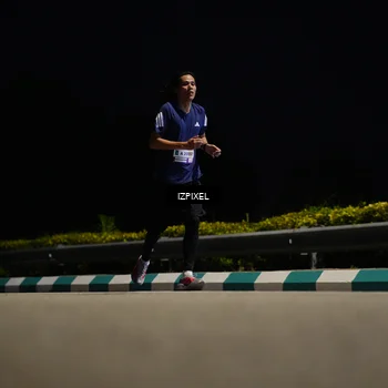 Runner Photo 7372090