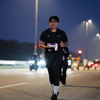 Runner Photo 7372102