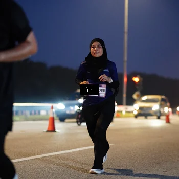 Runner Photo 7372159