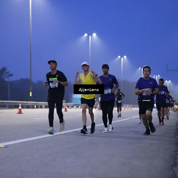 Runner Photo 7372184