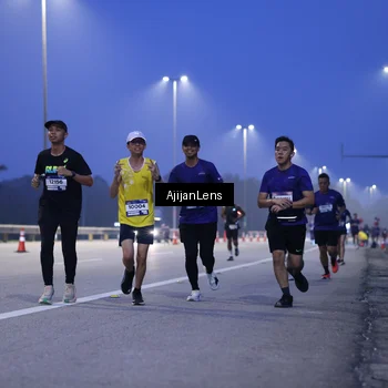Runner Photo 7372228