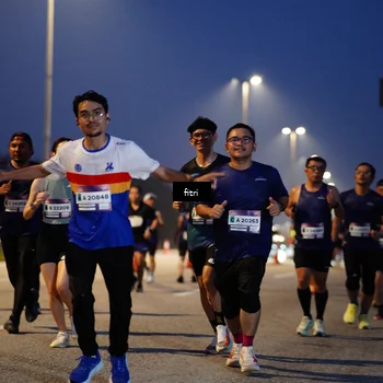 Runner Photo 7372268