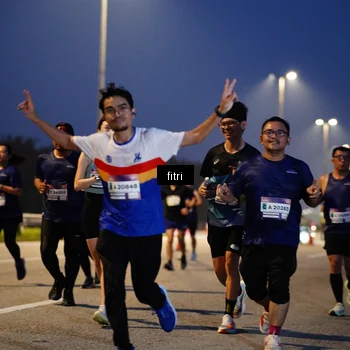 Runner Photo 7372285