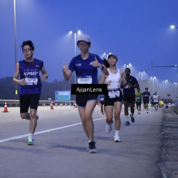 Runner Photo 7372299