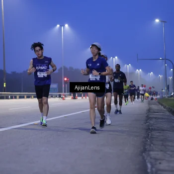 Runner Photo 7372300