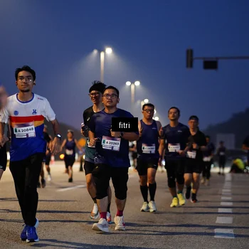 Runner Photo 7372302