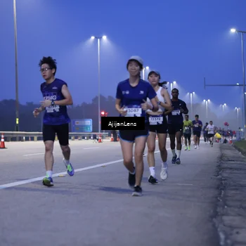 Runner Photo 7372342
